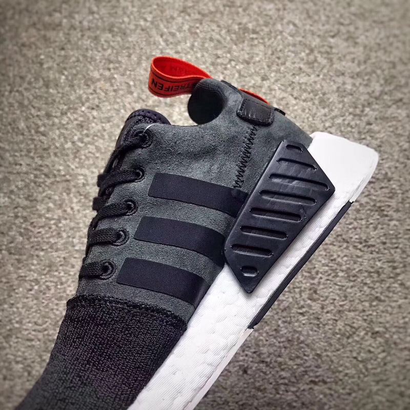 Authentic Adidas NMD R2 8